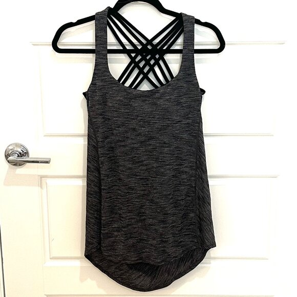 Lululemon Free to be Wild Strappy Tank Top Built in Bra Semi-Open Back SIZE 8 - Picture 1 of 5